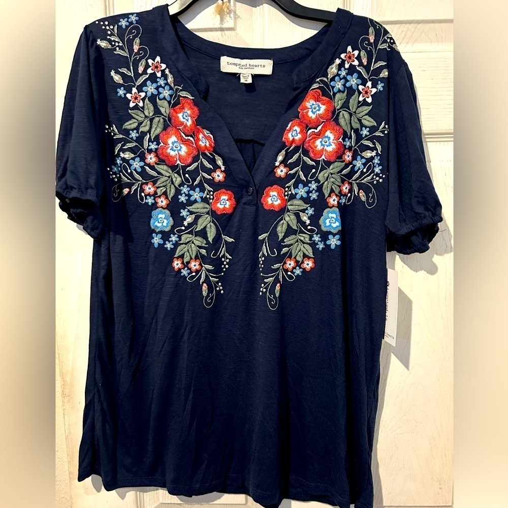 NWOT Tempted Hearts Floral Embroidered Top